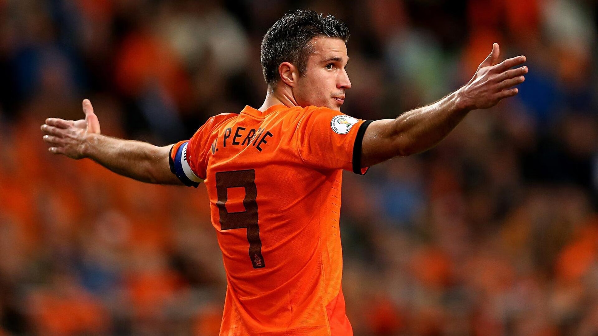 视频平台上线赛季十佳扑救门将表现再度成为焦点人物，门将花式扑救